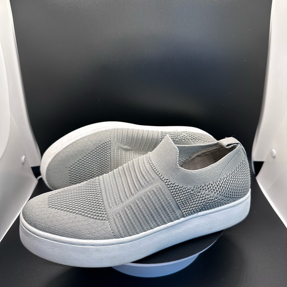 Women’s Slip-on casual shoes
